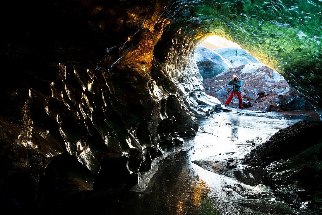 Ice cave, Skaftafell National Park, Southern Iceland, Iceland, Europe