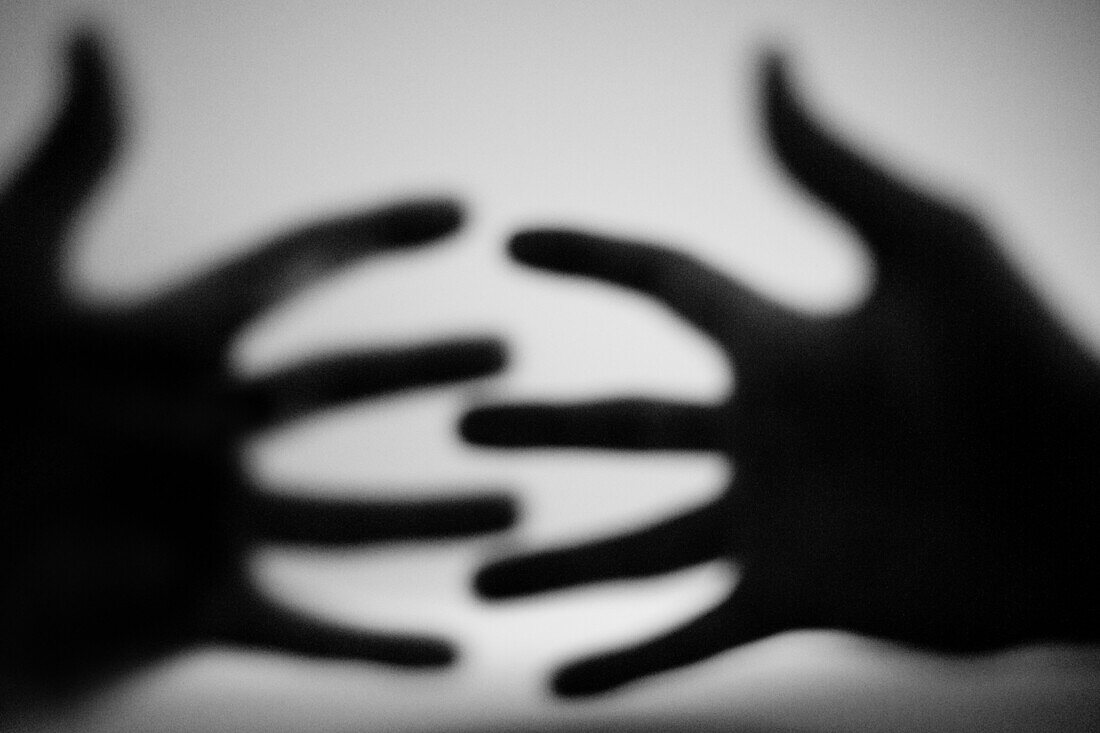 Two Hands with Outstretched Fingers, Silhouette