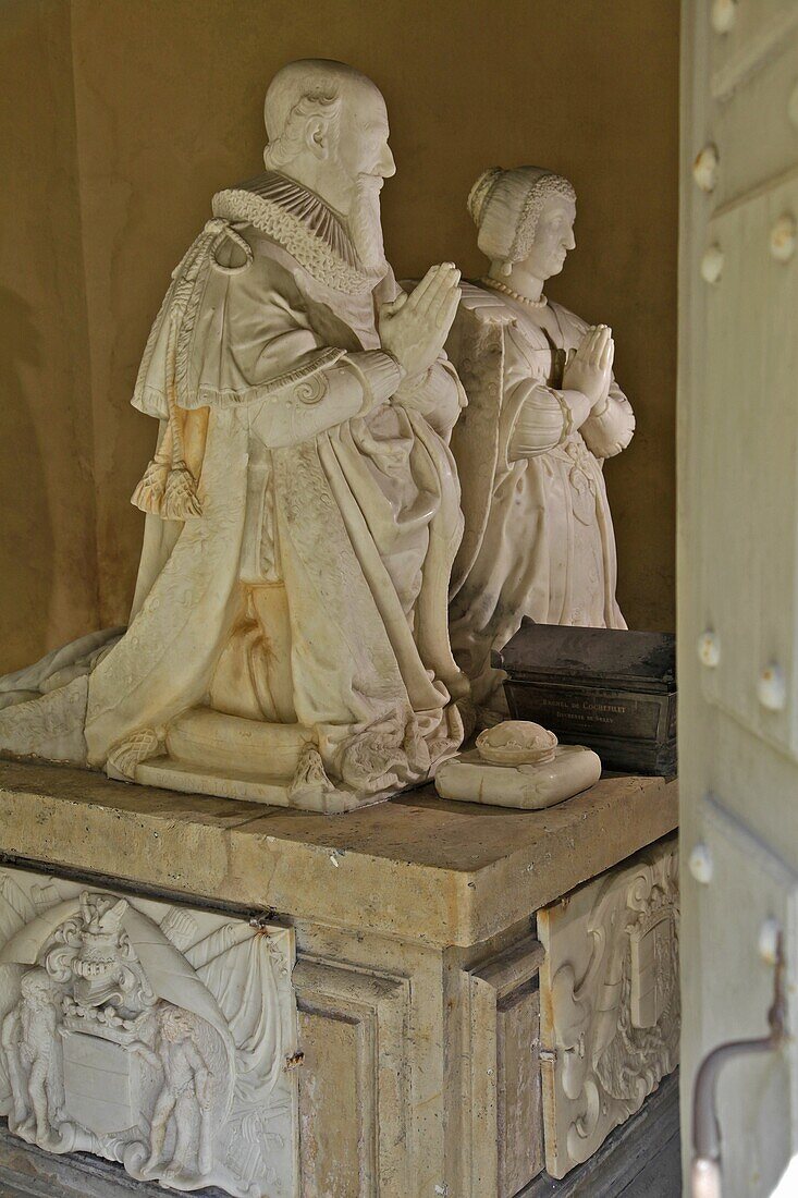 The White Marble Tomb Of The Duc De Sully And His Wife Rachel De Cochefilet, Nogent-Le-Rotrou, Eure-Et-Loir (28), France