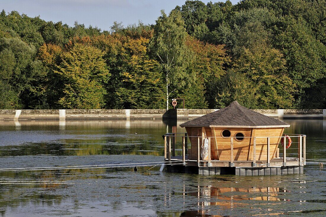 Floating Cabin On A Lake In Autumn, Domaine Du Bois Landry, Champrond-En-Gatine, Perche, Eure-Et-Loir (28), France