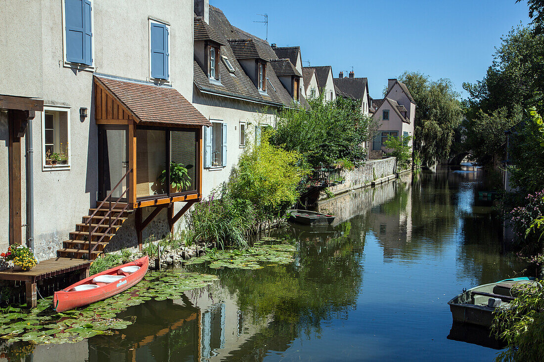 Banks Of The Eure, Old Town Of Chartres, Eure-Et-Loir (28), France