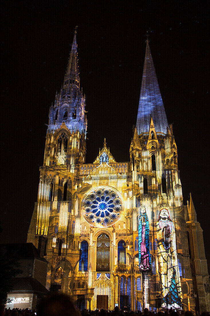 New Scenography On The Royal Door Of The Cathedral Staged By 'Spectaculaires, Allumeurs D'Images', Chartres In Lights, Eure-Et-Loir (28), France