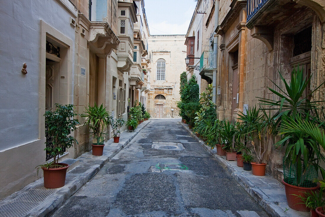 Buildings With Enclosed Balconies, Vittoriosa (Birgu), Malta