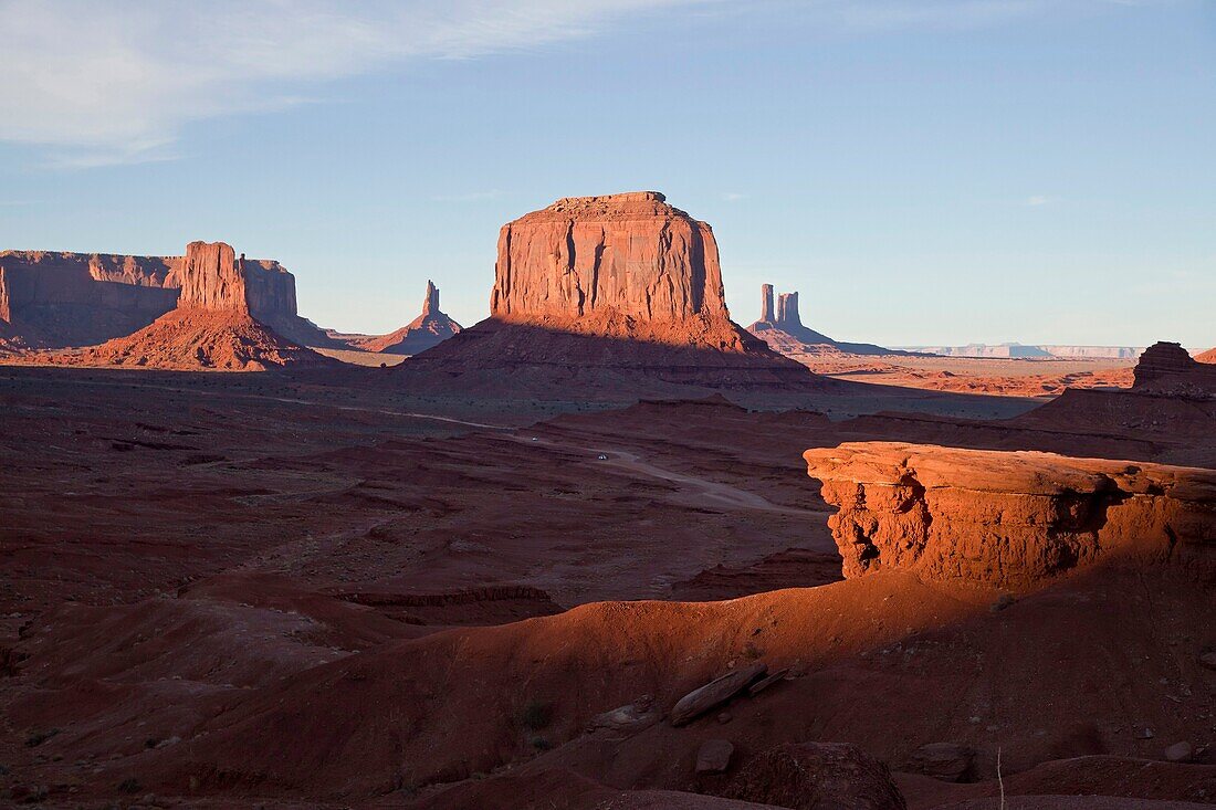 sandstone buttes John Ford´s Point at Monument Valley Navajo Tribal Park, United States of America, USA