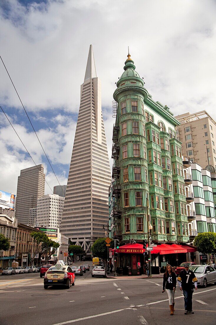 Transamerica Pyramid, historic Sentinel Building with Cafe Zoetrope and Columbus Avenue in San Francisco, California, United States of America, USA