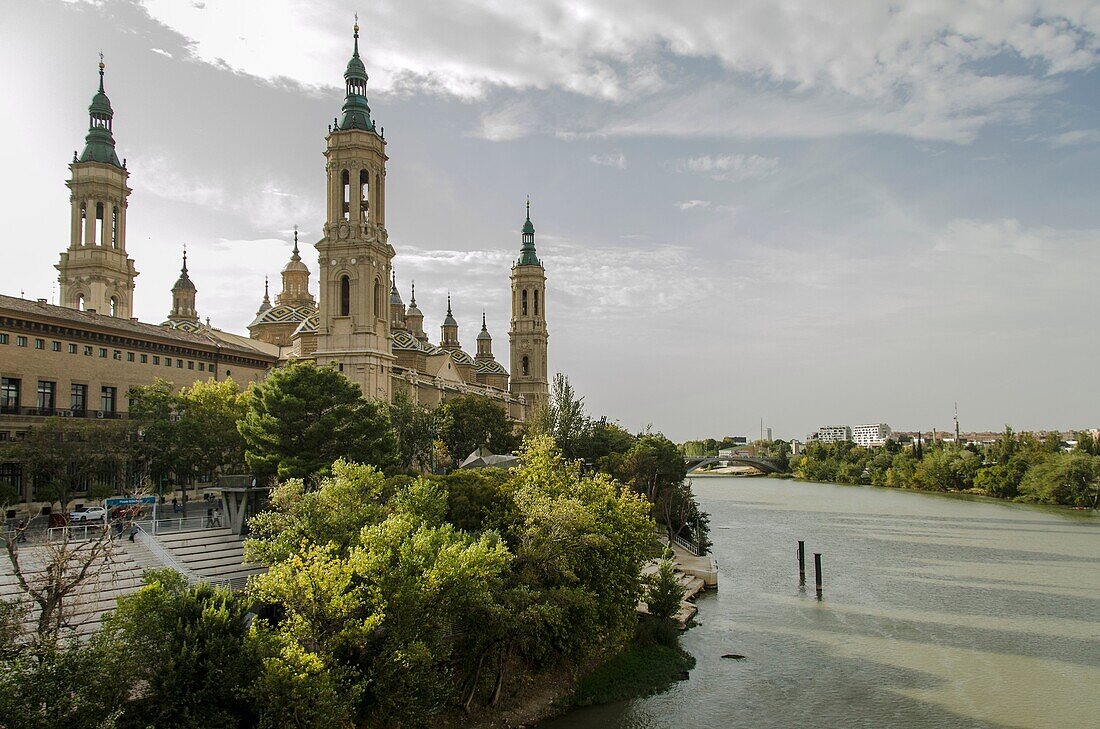 Basilica Our Lady of the Pillar of Saragossa, view from Ebro river, Aragon, Spain