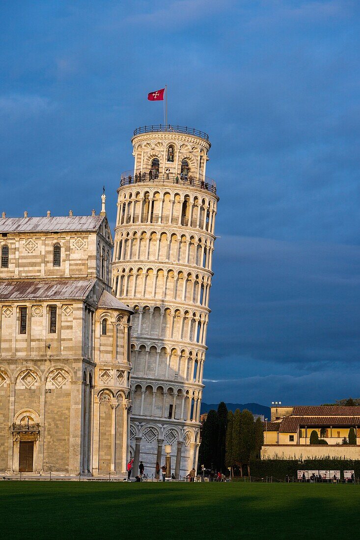 Leaning tower of Pisa, Italy.