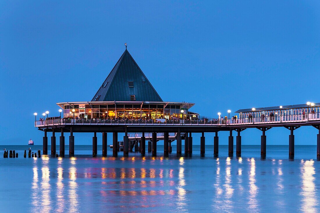 The Heringsdorf Pier is a pier at the Baltic Sea The pier is 508 meters long It was built in 1995, Heringsdorf, Usedom Island, County Vorpommern-Greifswald, Mecklenburg-Western Pomerania, Germany, Europe