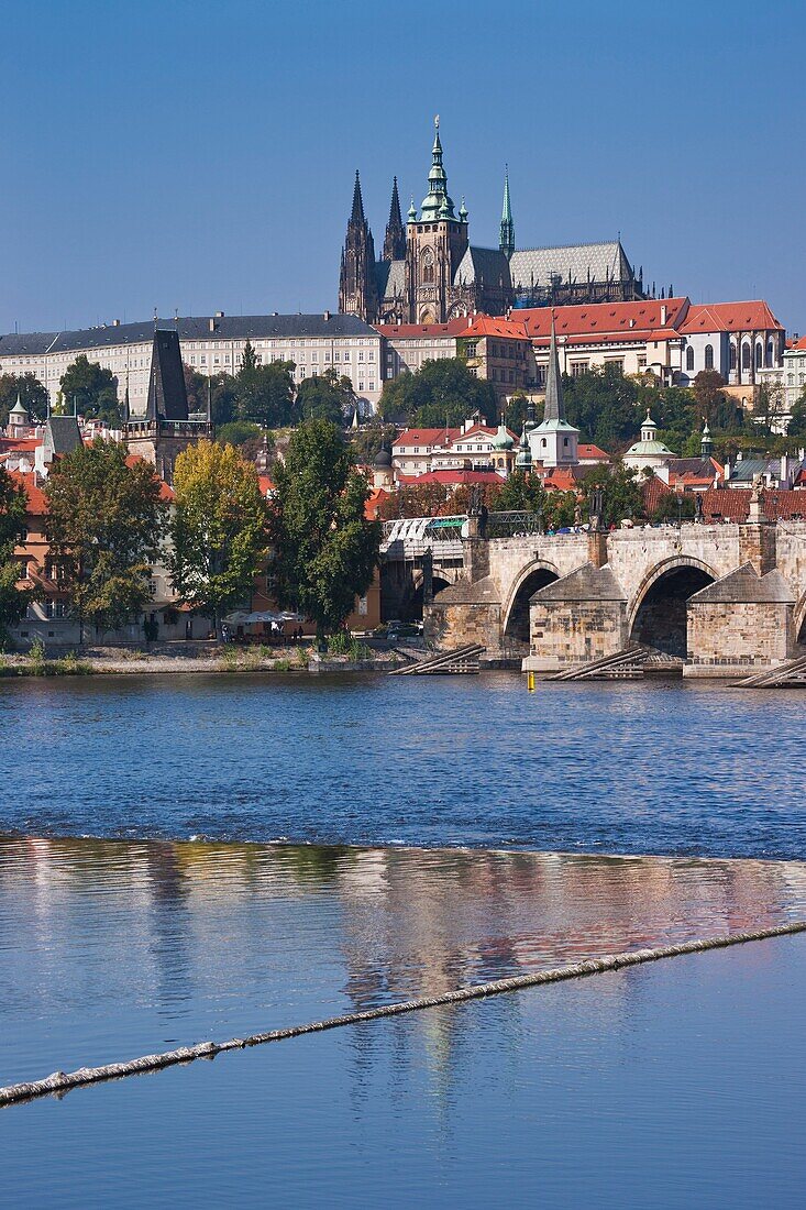 View over Vltava River to the Prague Castle, Prague, Hlavni mesto Praha, Czech Republic, Europe