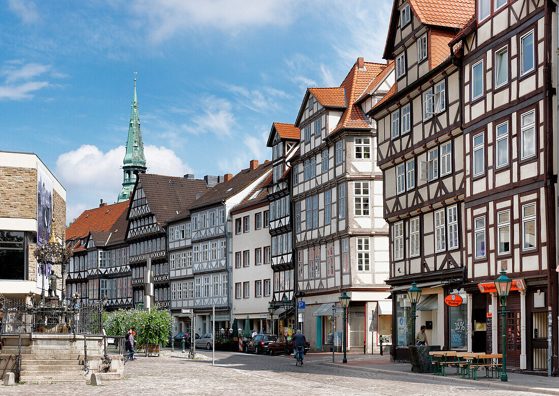Holzmarkt with half-timbered houses and Kreuzkirche, Hannover, Lower Saxony, Germany