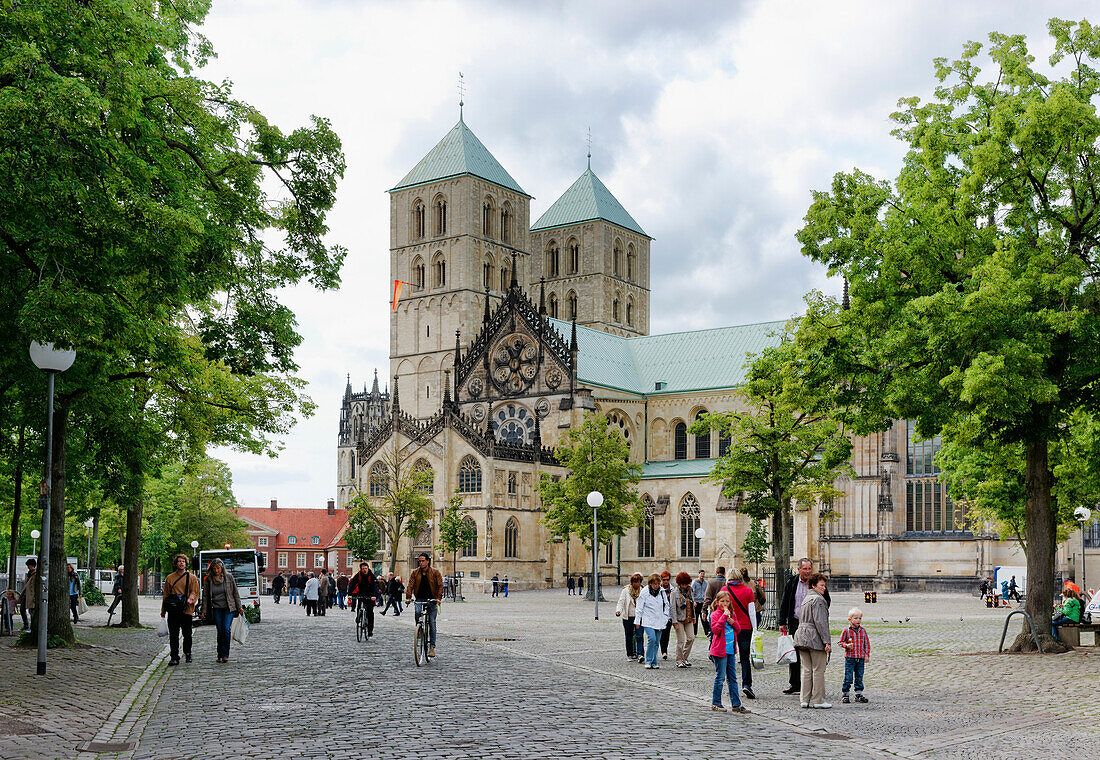 St. Paul's cathedral, Muenster cathedral, Domplatz, Muenster, North Rhine-Westphalia, Germany