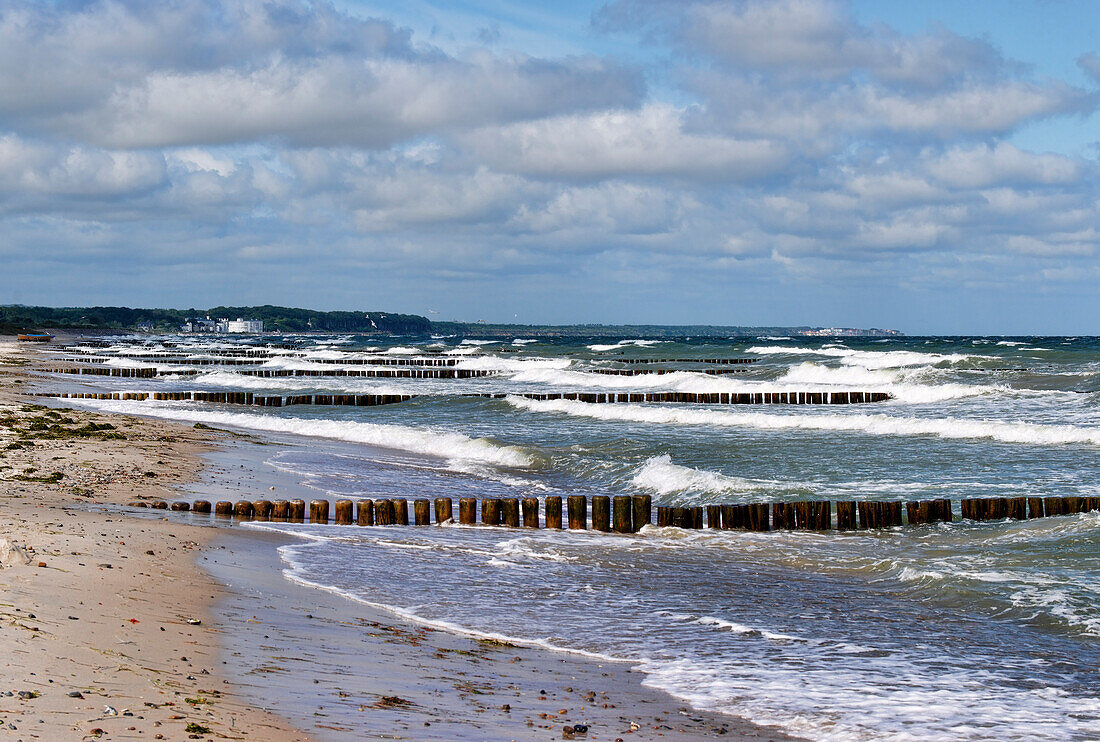 Baltic beach in Boergerende overlooking the Baltic sea resort of Heiligendamm, Mecklenburg-Western Pomerania, Germany