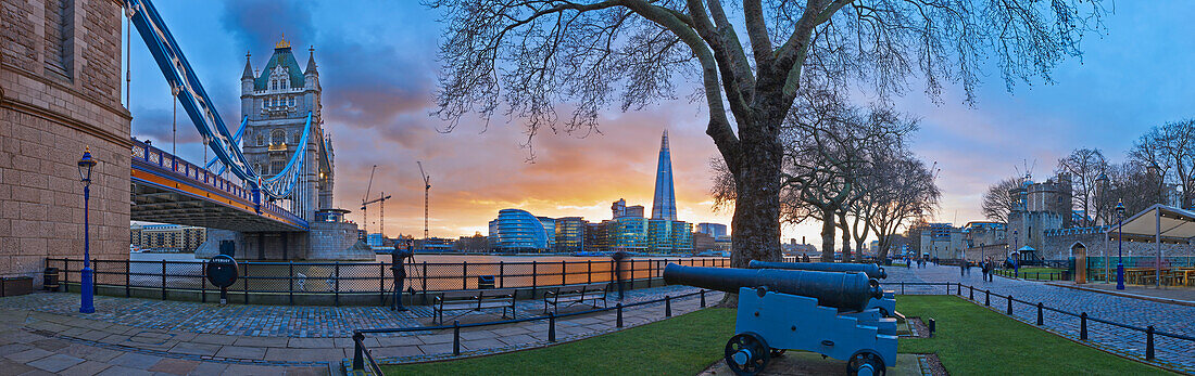 Panoramic view of cityscape at dusk, London, UK