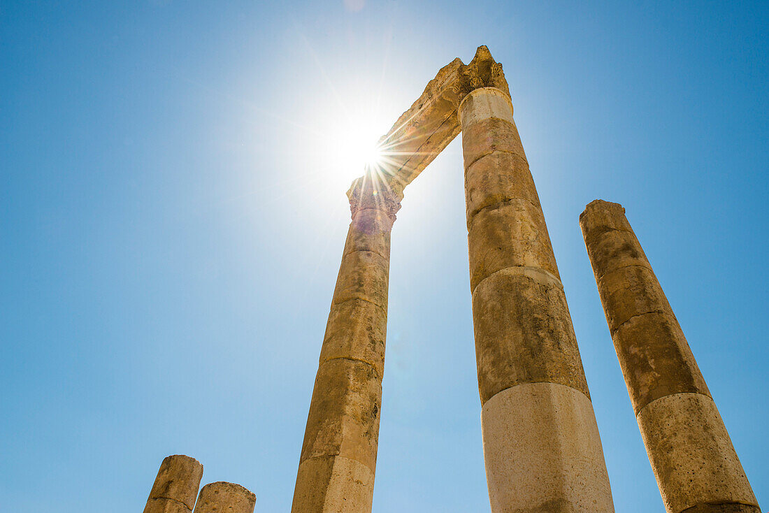 Temple of Hercules in sunlight, Amman, Jordan, Middle East