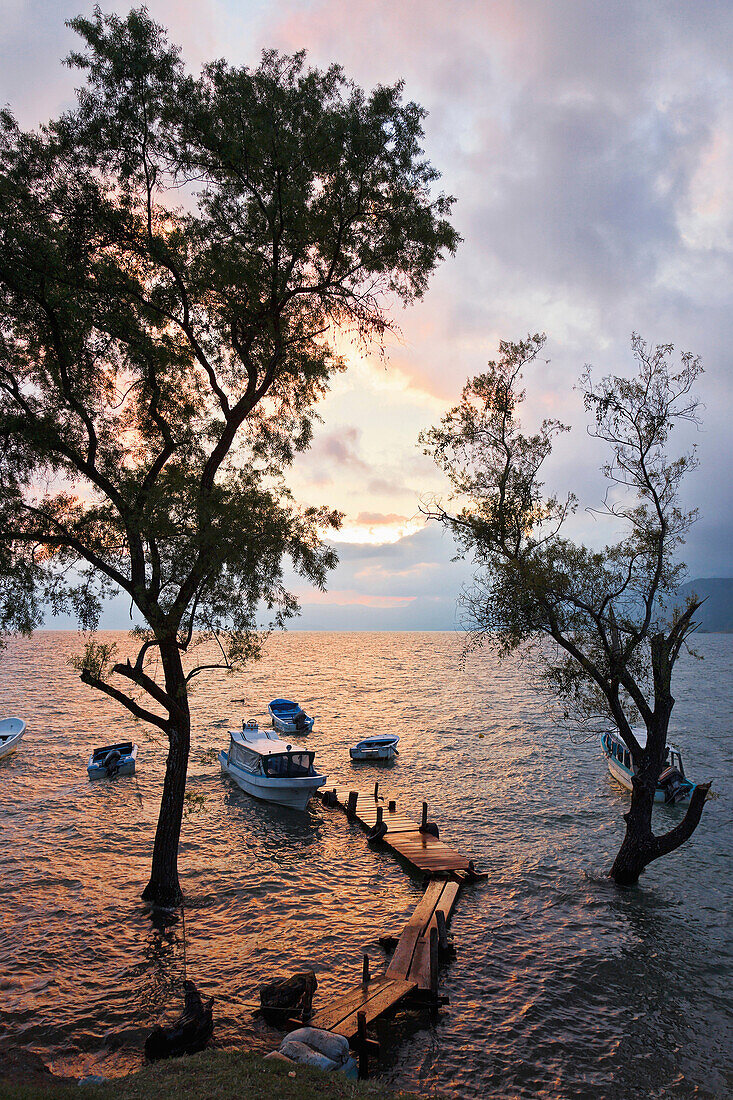 atitlan lake.panajachel. guatemala