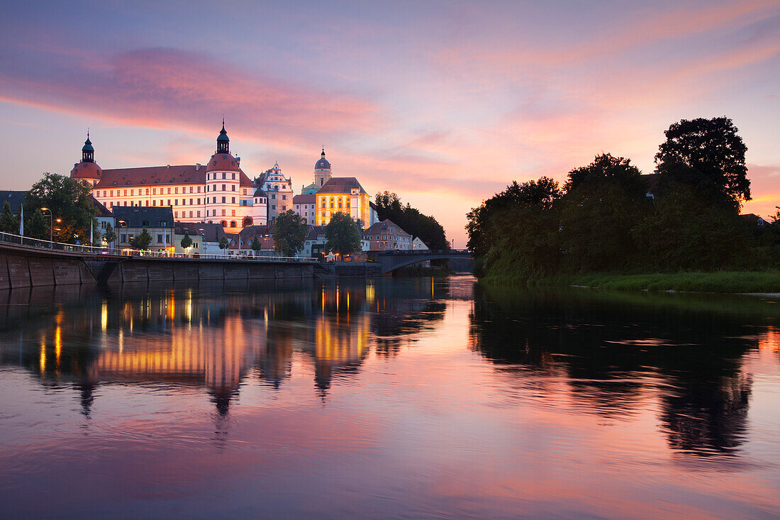 View over the river Danube to Neuburg castle in the evening, Neuburg an der Donau, Bavaria, Germany