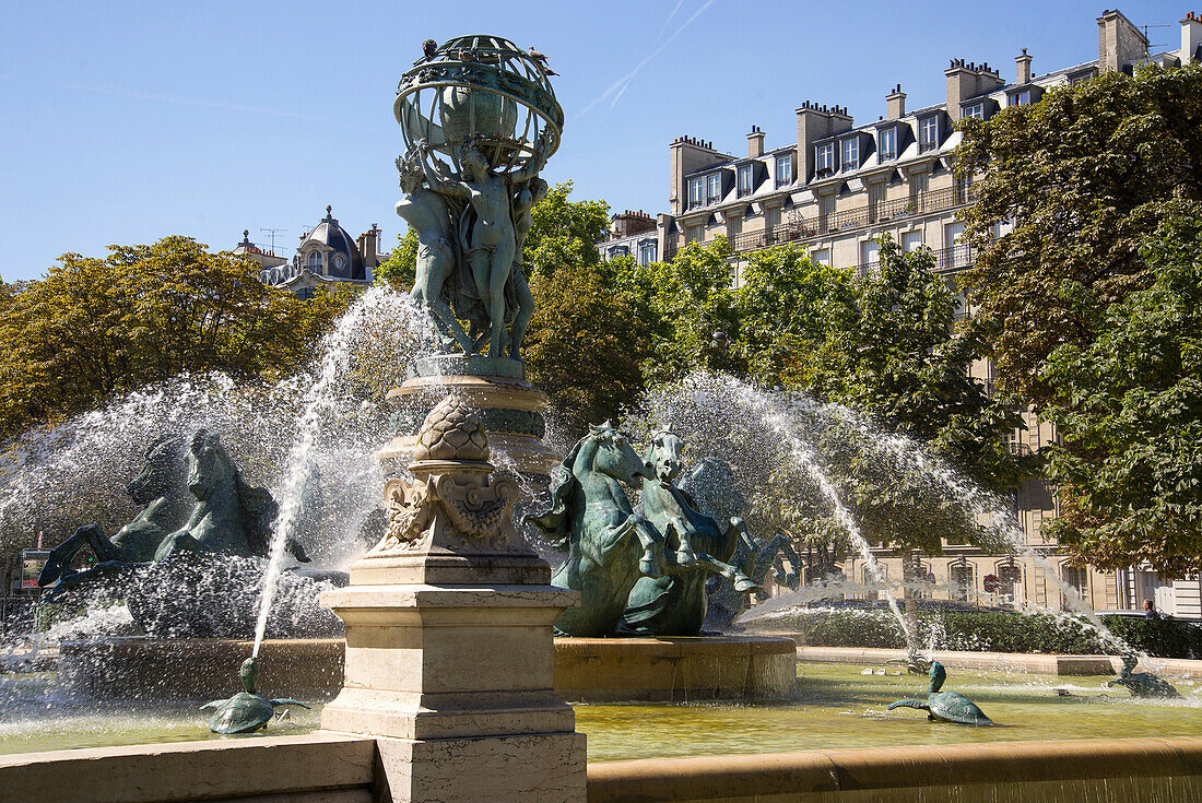 La fontaine des Quatre-Parties-du-Monde in the  Jardin Marco Polo, Paris, France, Europe