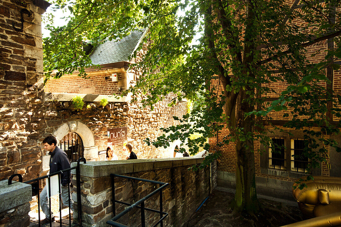 Impassa des Ursulines, Terasses des Minimes (Terrassengärten) am Zitadellenhügel, Lüttich, Wallonien, Belgien