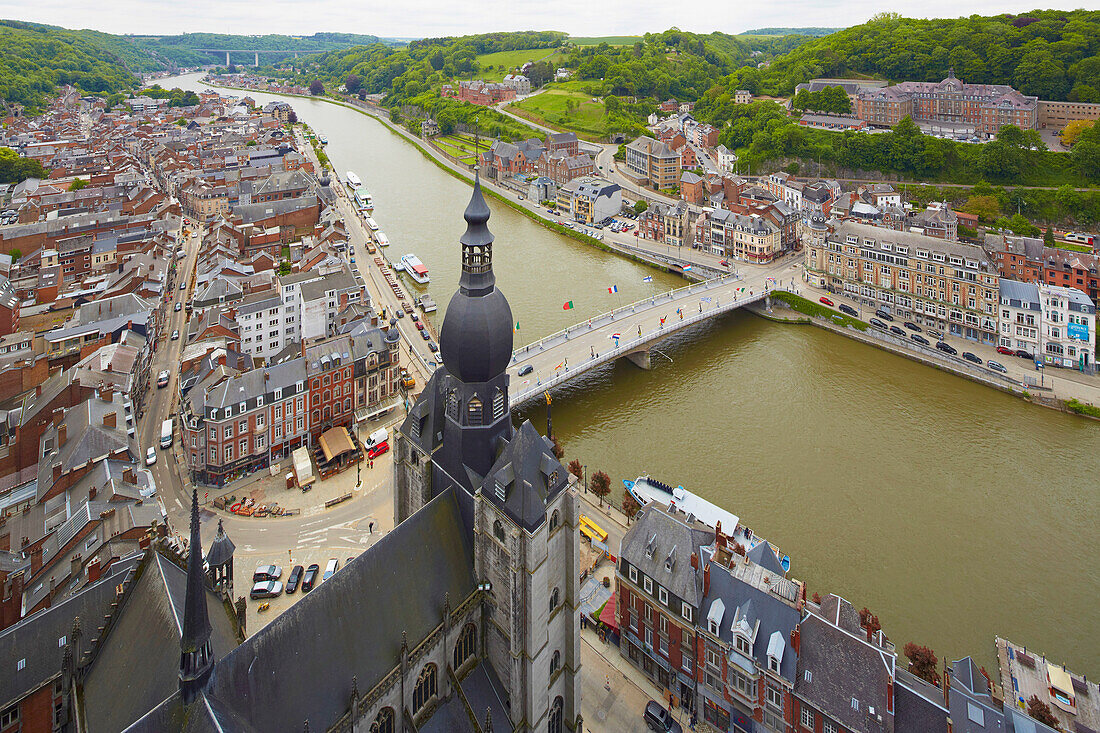 Blick von der Zitadelle auf Dinant, Meuse, Meuse, Maas, Vallée de Meuse, Haute Meuse Dinantaise, Wallonische Region, Provinz Namur, Belgien, Europa