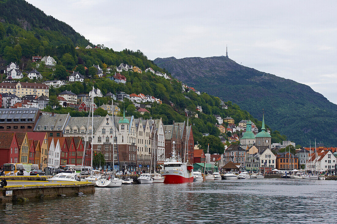 Harbour and Bryggen, Mountain Floyen, Bergen, Province of Hordaland, Vestlandet, Norway, Europe