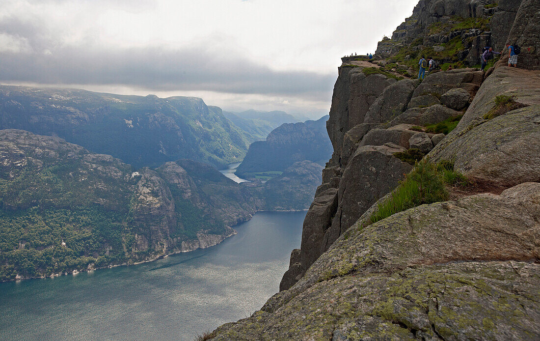 Wanderung zum, Prekestolen, Lysefjord, Provinz Rogaland, Norwegen, Europa