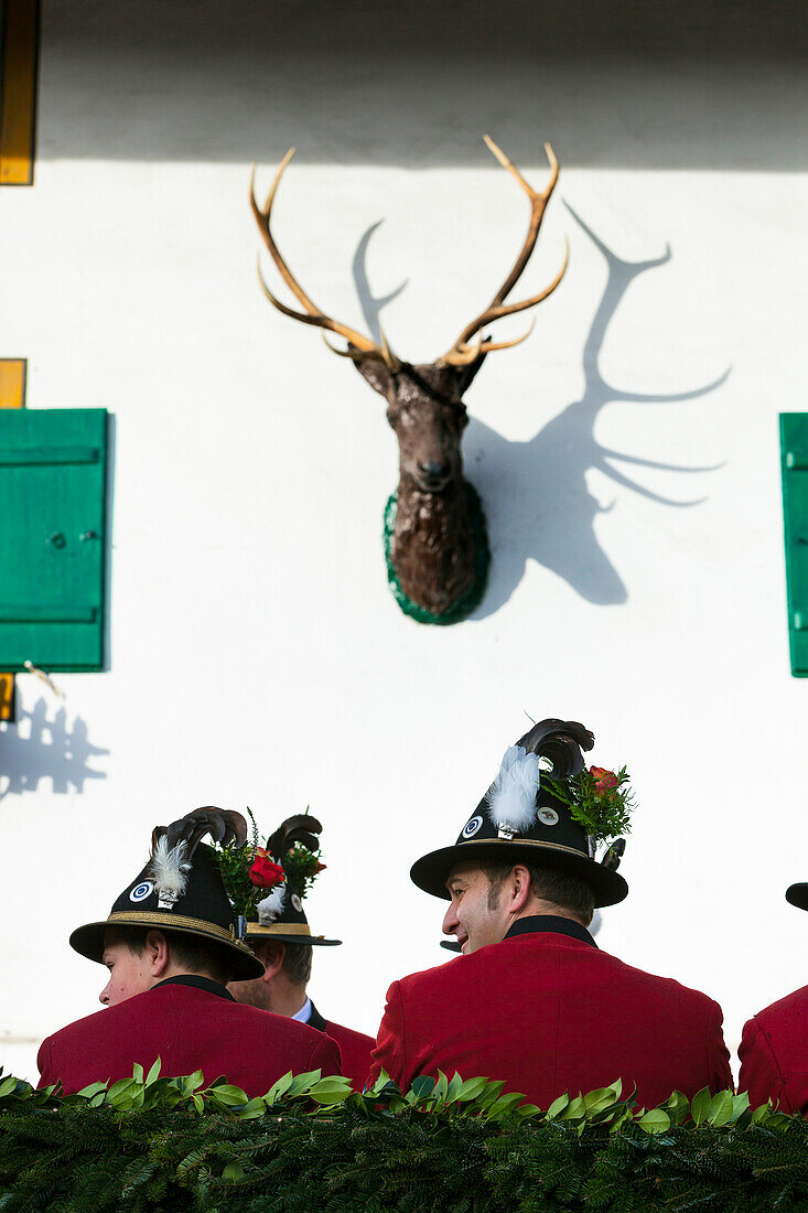 Procession to honour St. Leonard, Benediktbeuern, Bad Toelz, Wolfratshausen, Upper Bavaria, Bavaria, Germany