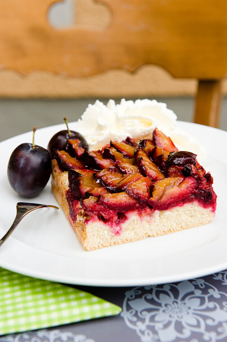 Plum cake