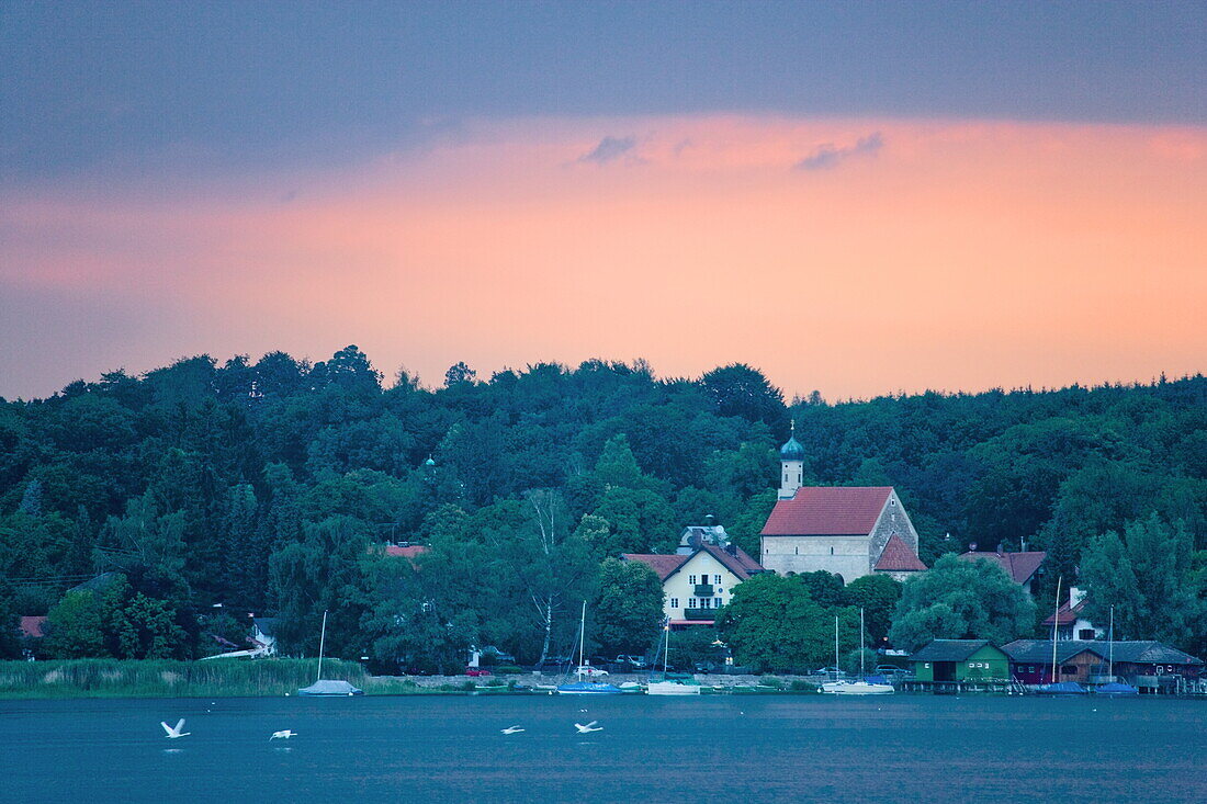 Schondorf at lake Ammersee, Upper Bavaria, Bavaria, Germany