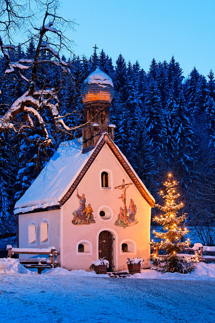 Kapelle in Klais bei Mittenwald, Oberbayern, Bayern, Deutschland