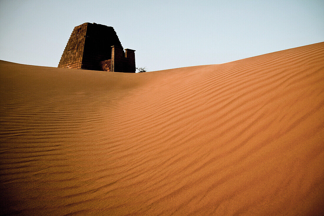 Eine der Pyramiden von Meroe, Sudan, Afrika