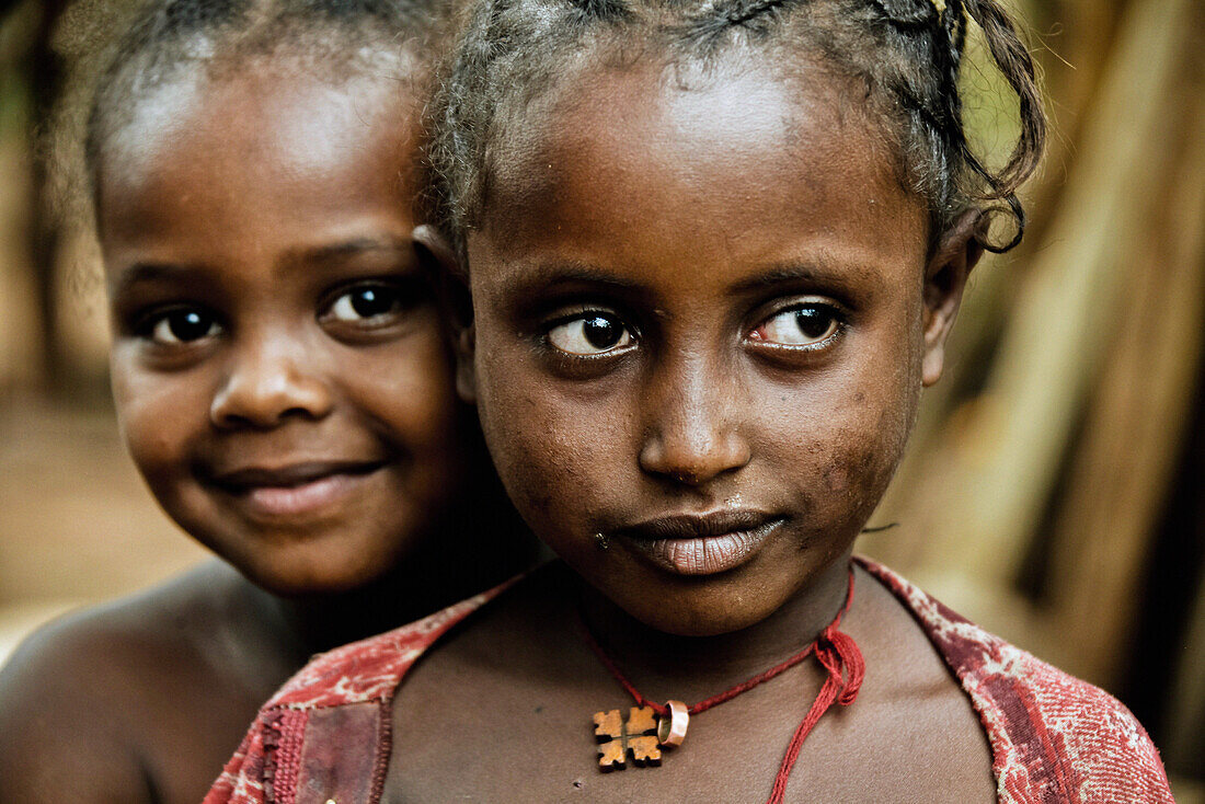 Two young girls from the Ari tribe, Jinka, South Ethiopia, Africa