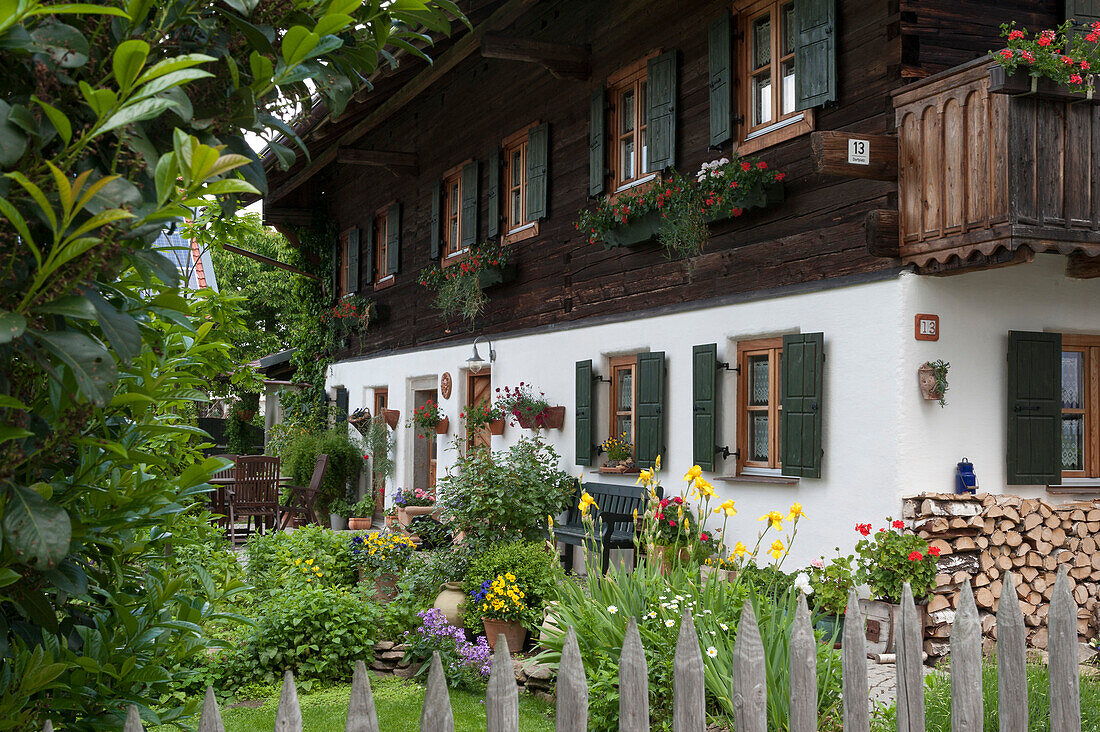 altes Bauernhaus in Rattenberg, Vorderer Bayerischer Wald, Bayern, Deutschland