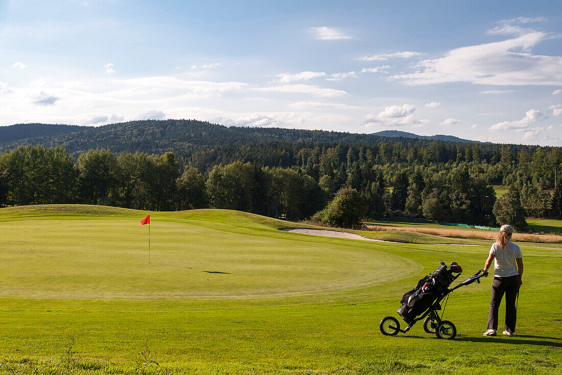 Golfplatz, Deggendorfer Golfclub, Rusel bei Deggendorf, Bayerischer Wald, Bayern, Deutschland