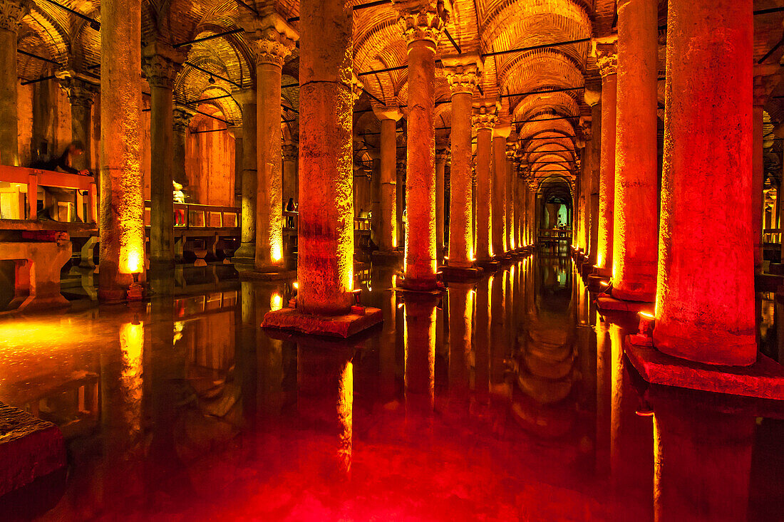 Yerebatan Cistern, Istanbul, Turkey