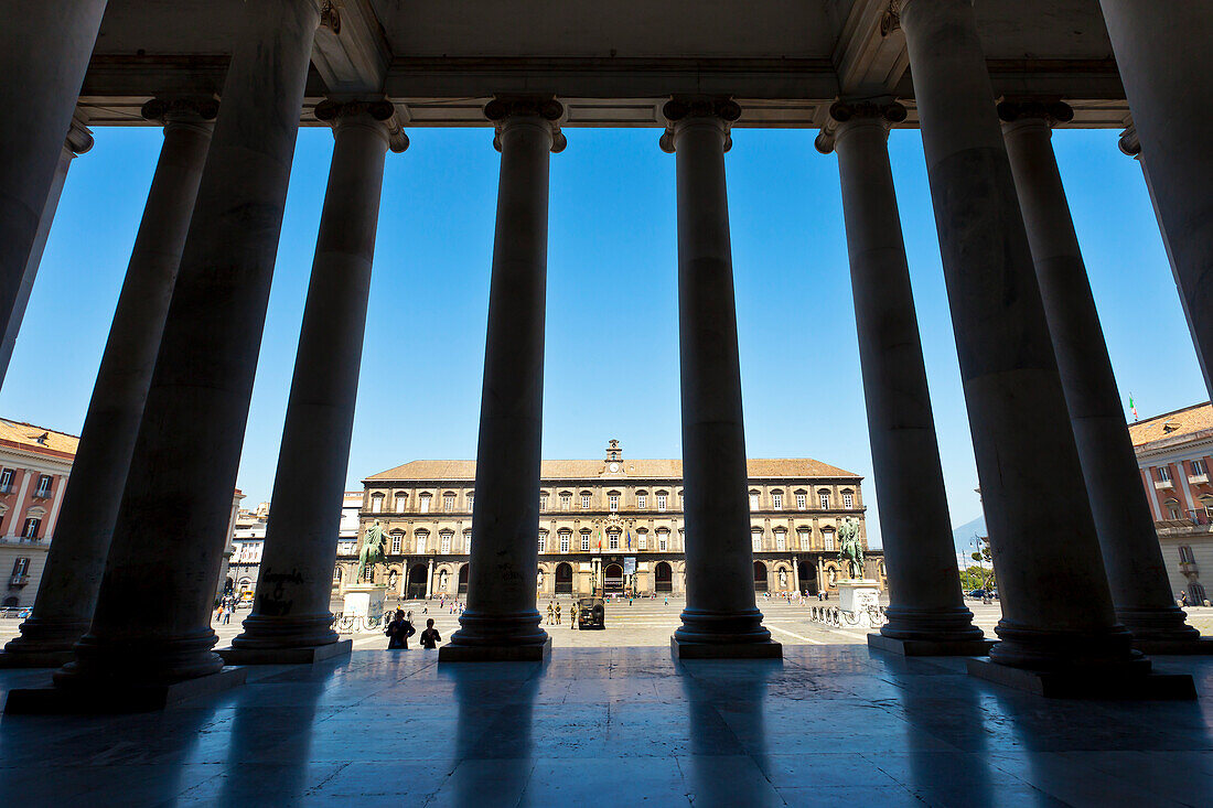 Palazzo Reale, Piazza del Plebiscito, Neapel, Kampanien, Italien