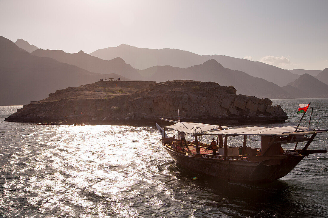 Traditional dhow boat excursion to Telegraph Island in the fjord of Musandam Peninsula, near Khasab, Oman