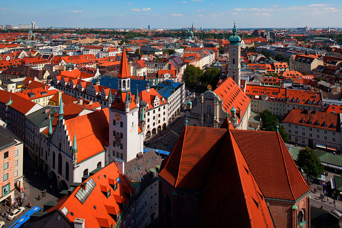 View from the observation deck of St Peter's church to the old city hall and Heilig-Geist church, Munich, Upper Bavaria, Bavaria, Germany