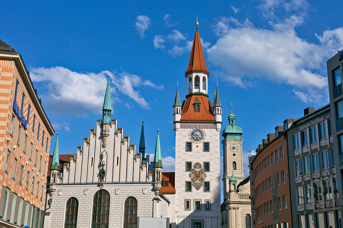 Old Town Hall on Marienplatz square, Munich, Upper Bavaria, Bavaria, Germany