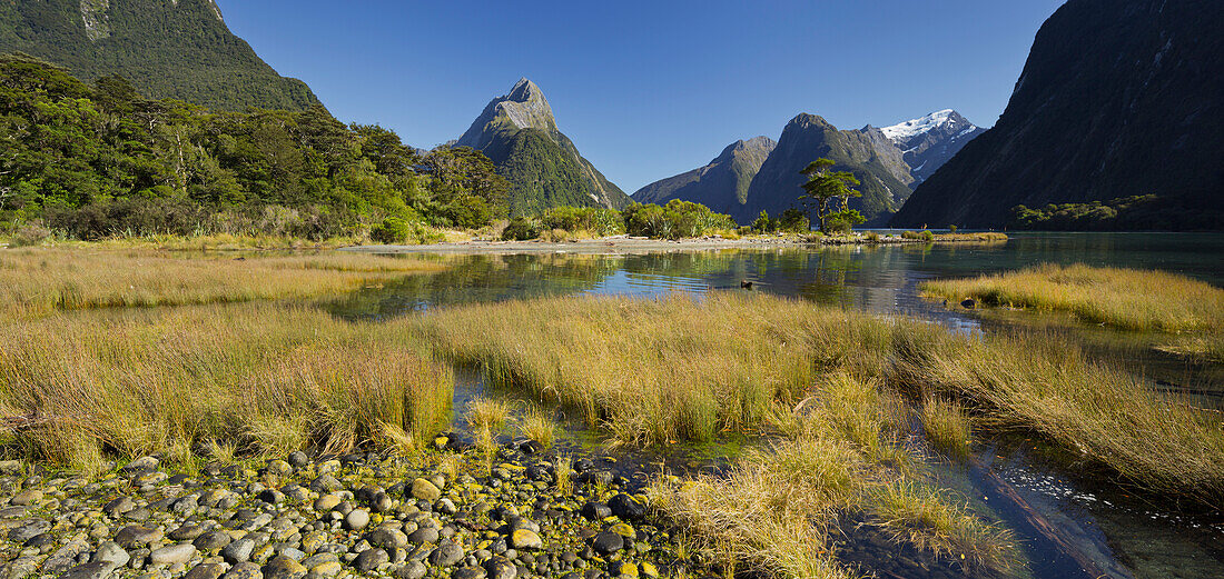 Milford Sound, Fiordland Nationalpark, Southland, Südinsel, Neuseeland