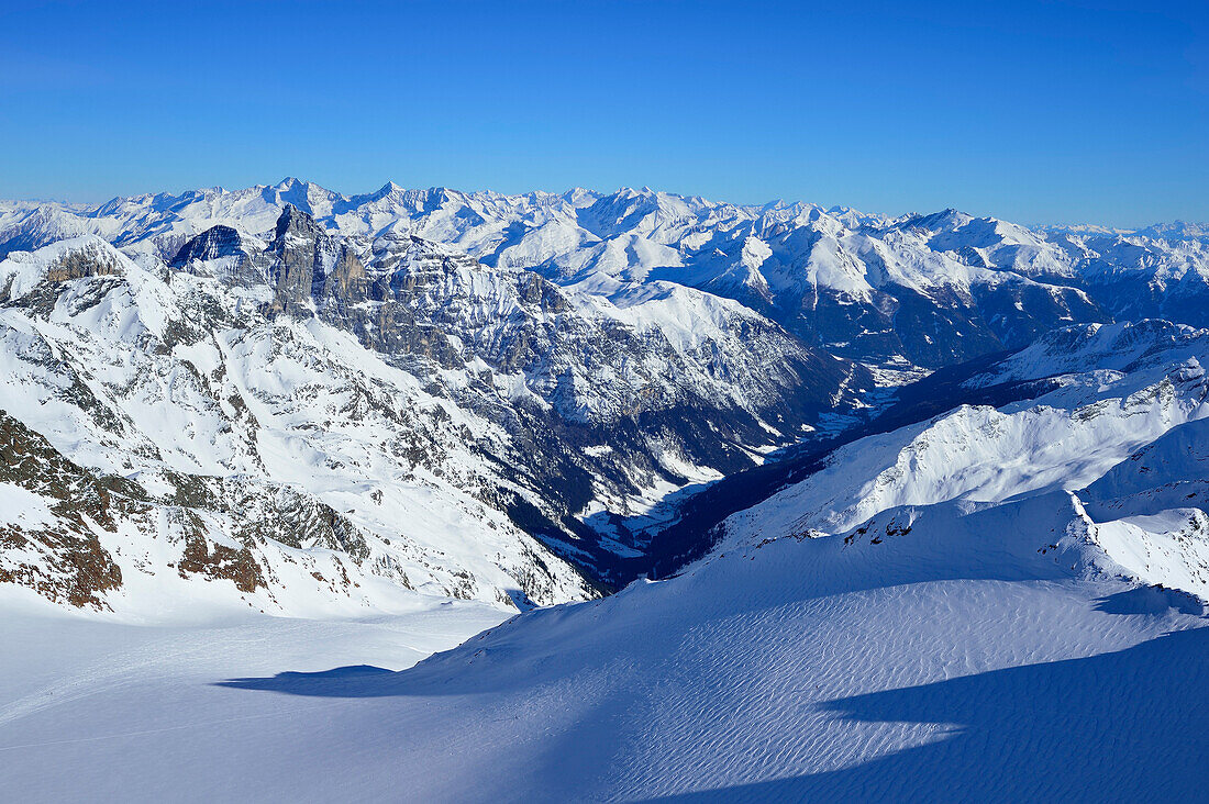 View over Pflersch valley to Tribulaun Zillertal Alps, Agglsspitze, Pflersch valley, Stubai Alps, South Tyrol, Italy