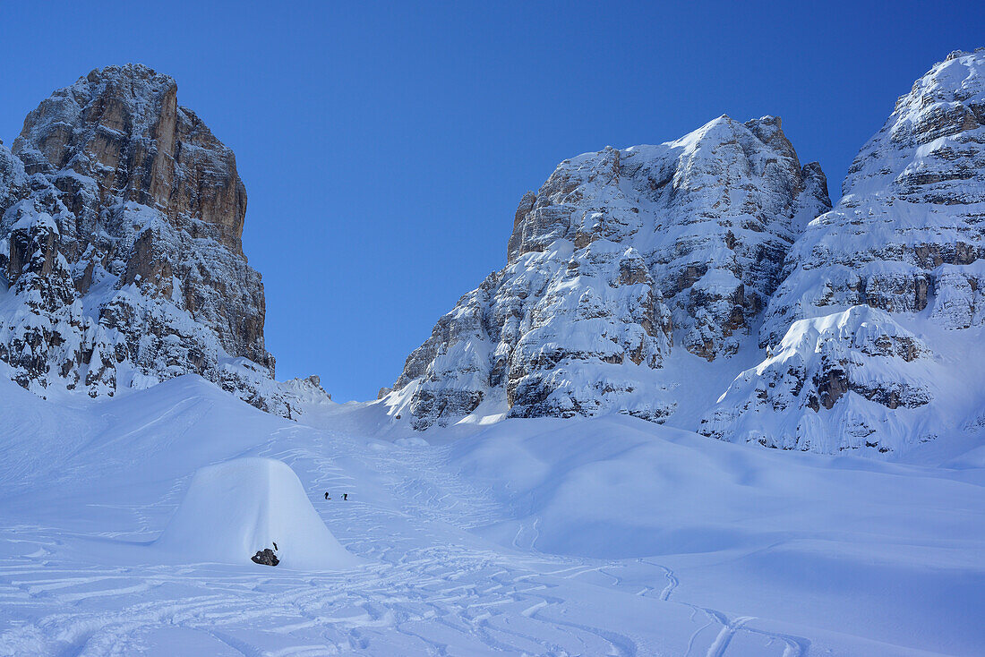 Cristallo Scharte mit Piz Popena und Monte Cristallo, Cristallo, Dolomiten, Belluno, Venetien, Italien