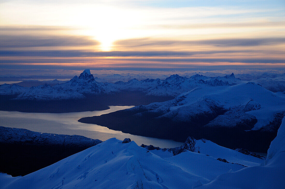 Monte Buckland in sunrise, Monte Sarmiento, Cordillera Darwin, Tierra del Fuego, Chile