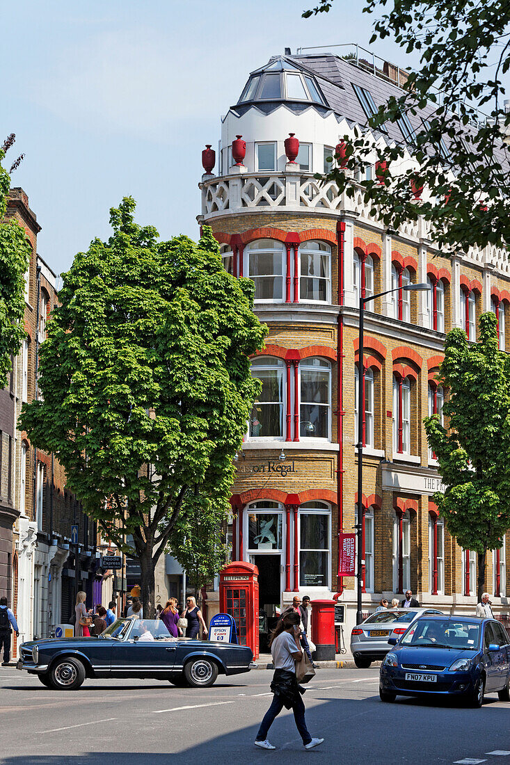 Street scene in Clerkenwell Road, Clerkenwell, London, England, United Kingdom