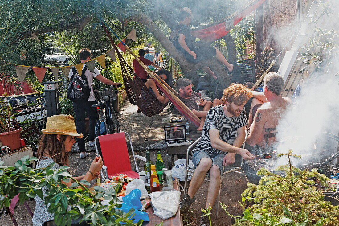 Grill party at a houseboat village on Regent's Canal, Camden, London, England, United Kingdom