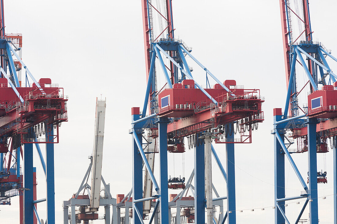 Gantry cranes for loading and unloading freight train, Hamburg, Germany