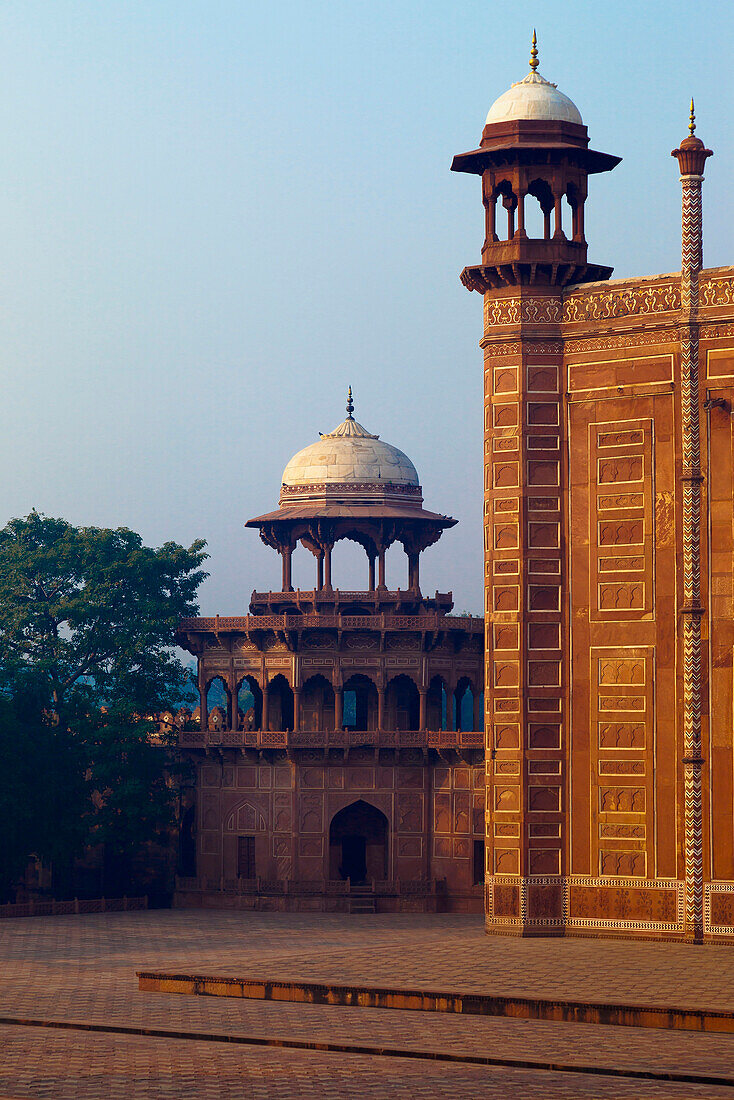 Temple at the Taj Mahal Complex, Agra, Uttar Pradesh, India