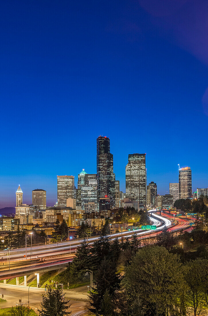 City skyline lit up at night, Seattle, Washington, United States, Seattle, Washington, USA