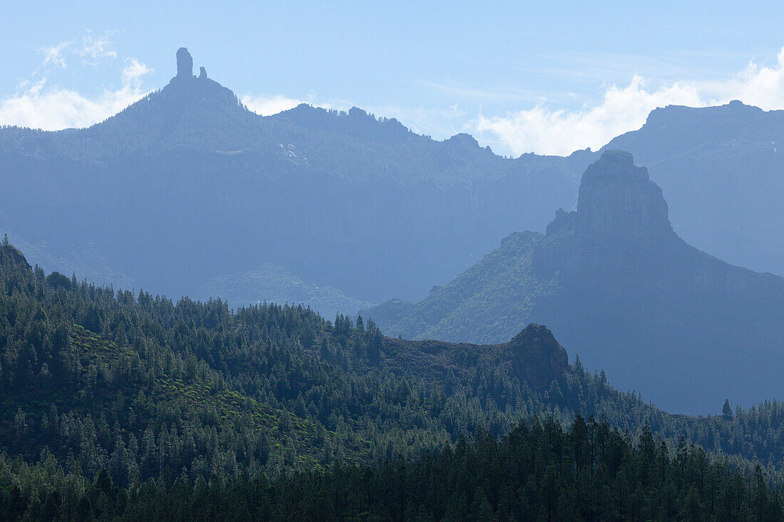 Roque Nublo, vulkanischer Fels, Wahrzeichen, Roque Bentayga, Parque Rural del Nublo, Unesco Biosphärenreservat, Gran Canaria, Kanarische Inseln, Spanien, Europa