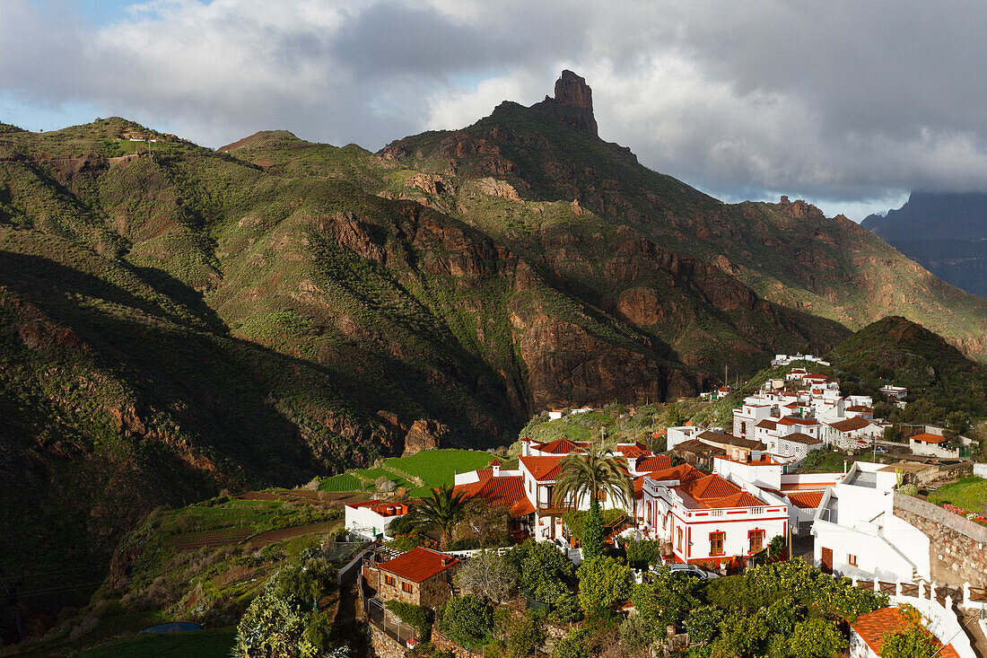 Tejeda, Dorf, Roque Bentayga, Fels, Naturpark, Parque Rural del Nublo, Unesco Biosphärenreservat, Inselmitte, Gran Canaria, Kanarische Inseln, Spanien, Europa