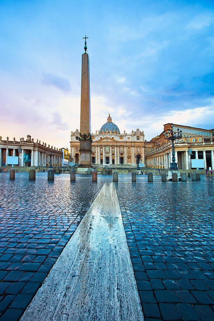 Saint Peter´s Basilica and Square, Vatican City, Rome, Lazio, Italy